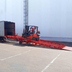 Tweedehands mobiele laadbruggen